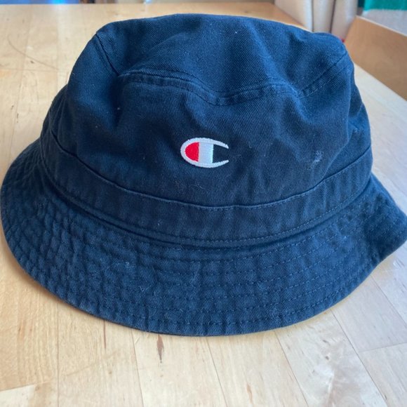 Black 'Champion' Bucket Hat - Picture 2 of 4